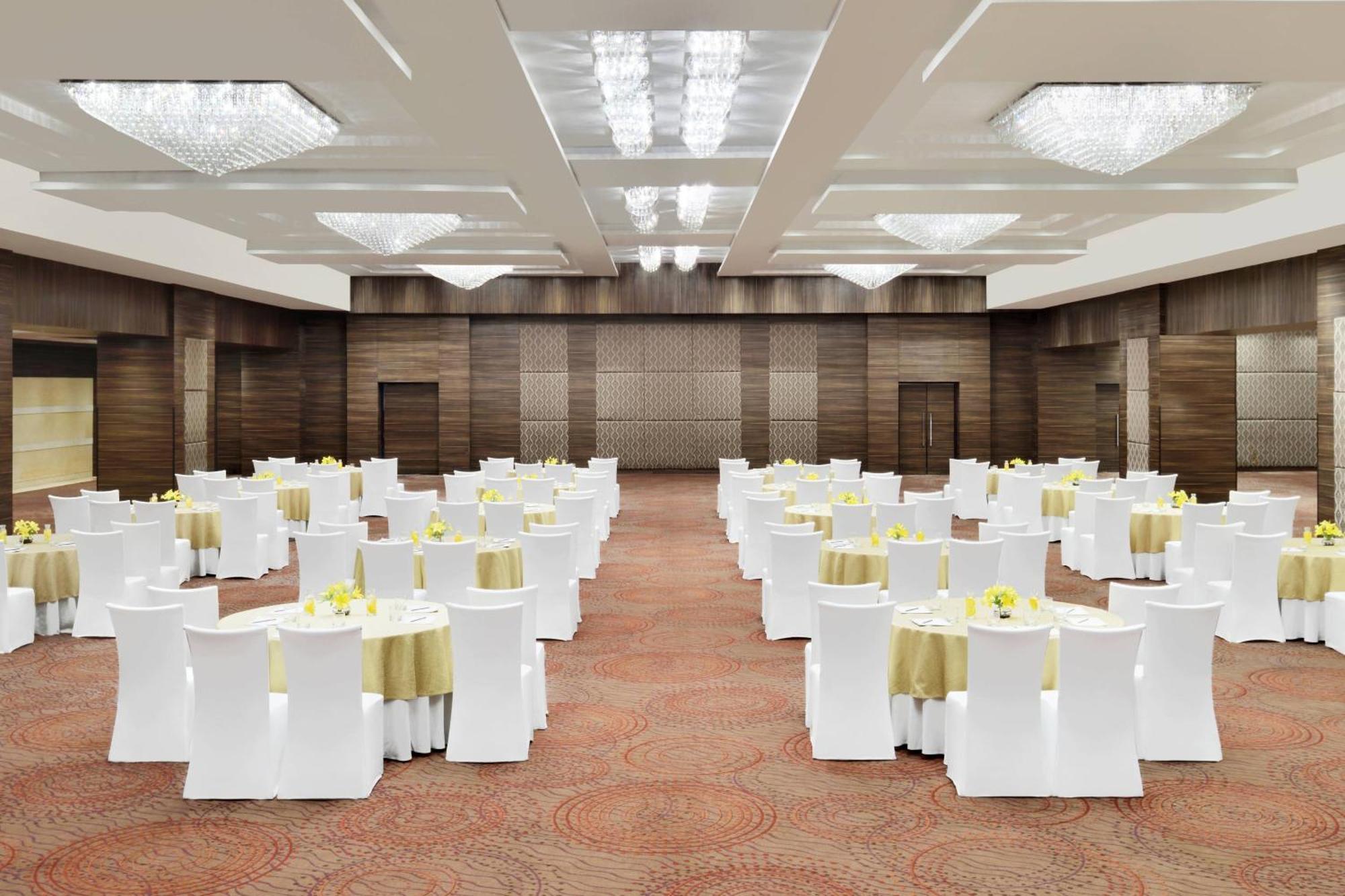 โรงแรมไจพุร์ แมริออท ชัยปุระ ภายนอก รูปภาพ The Grand Ballroom