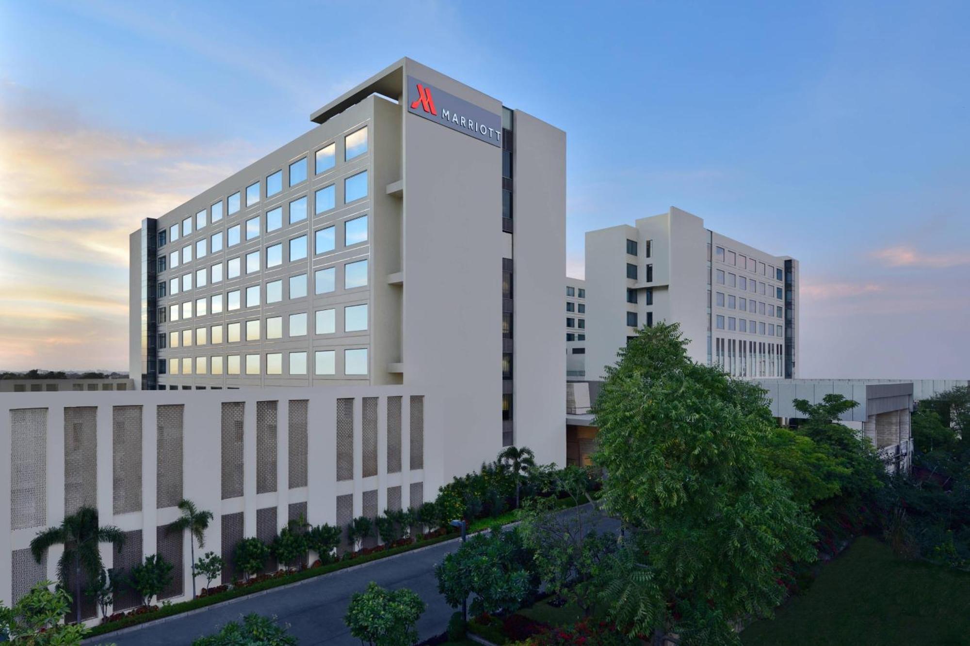 โรงแรมไจพุร์ แมริออท ชัยปุระ ภายนอก รูปภาพ Marriott International, India